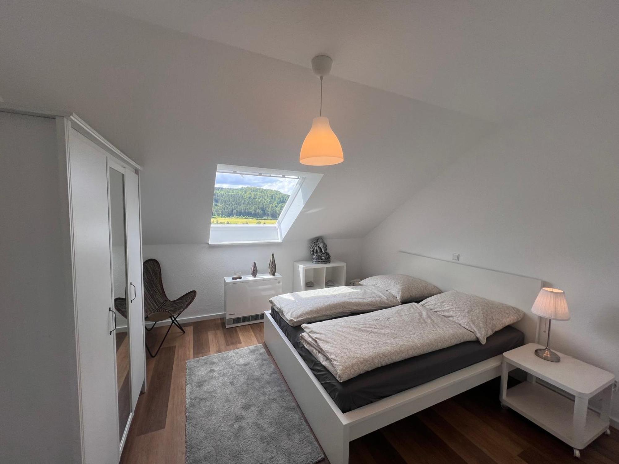 Gemuetliche 3-Zimmer-Wohnung Mit Panoramablick Und Kostenlosem Ueberdachten Parkplatz Вінтерберг Екстер'єр фото